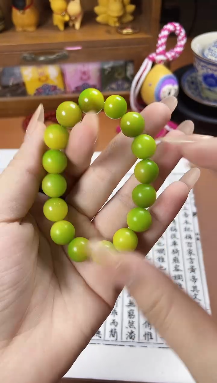 非洲檀香手串/手链菩提木质玉石手串/多发性其一/不带盒子