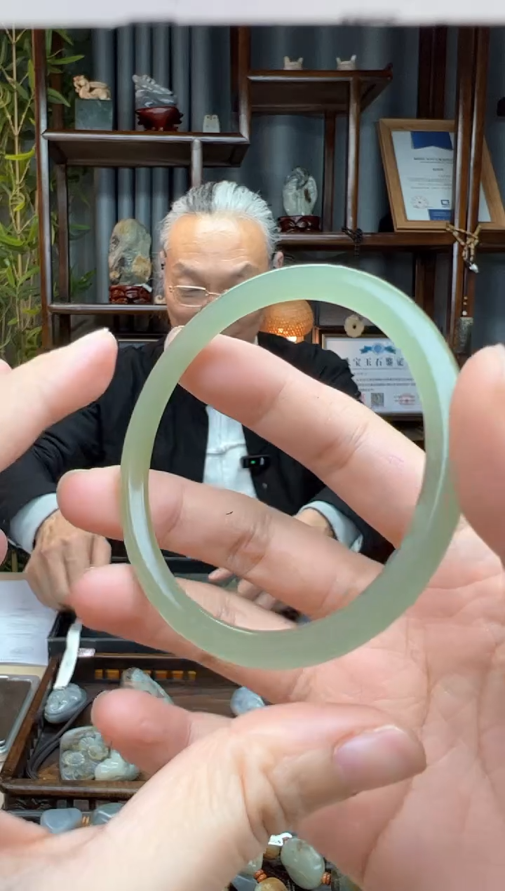 【闪购商品】和田玉颈饰未镶嵌手镯  56.2