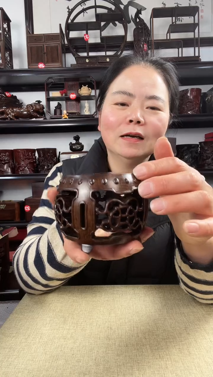 木新鼓老李红木工艺品