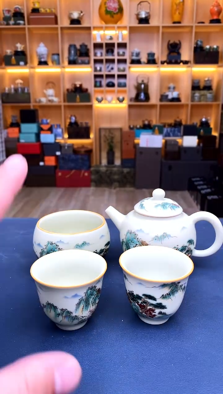 【闪购商品】撤柜高货，价格随便开@@