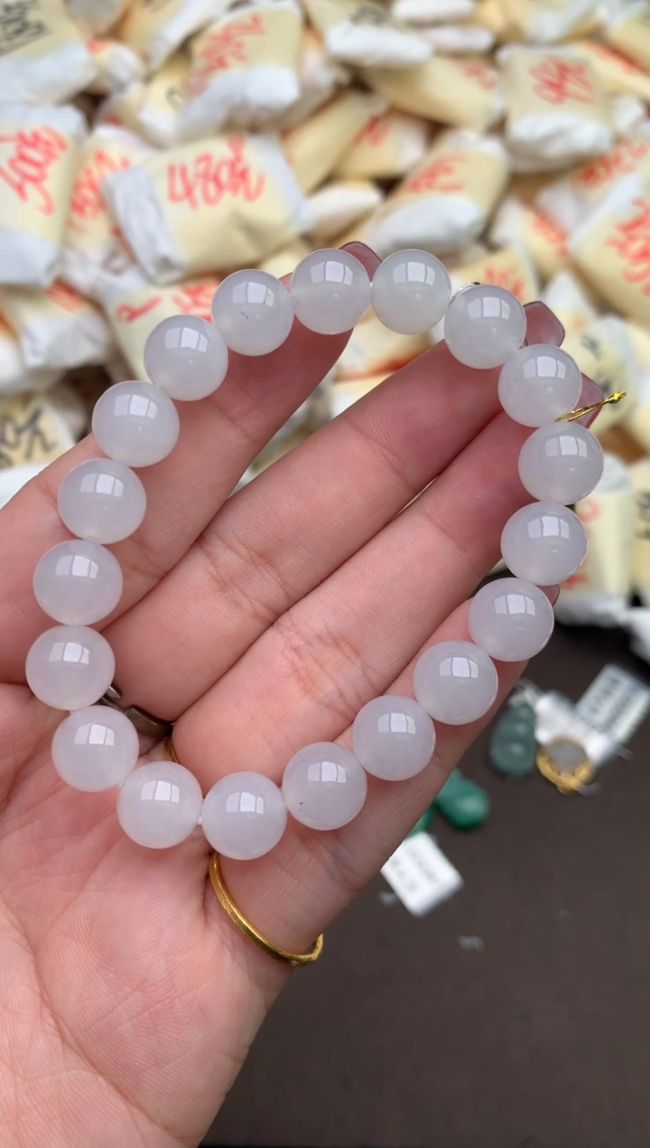 未镶嵌手串翡翠—