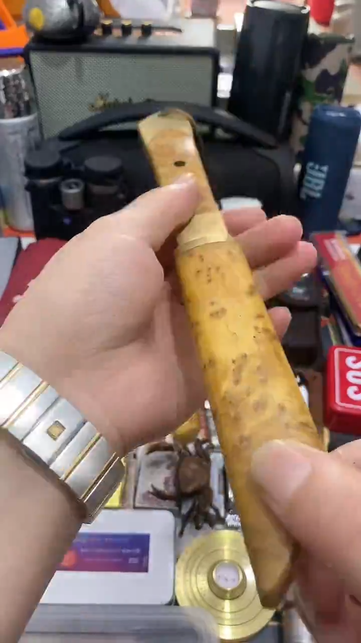 瓷片闪购商品  如图所示