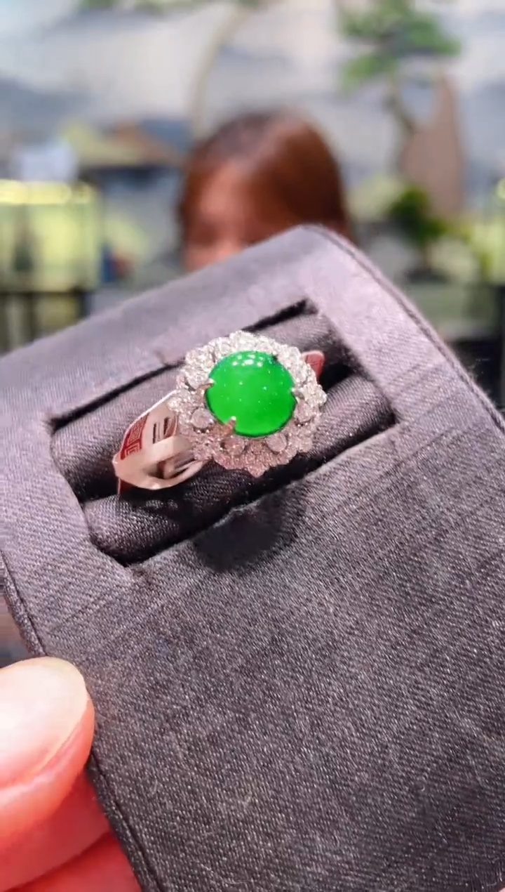 翡翠银S925镶嵌颈饰翡翠A1