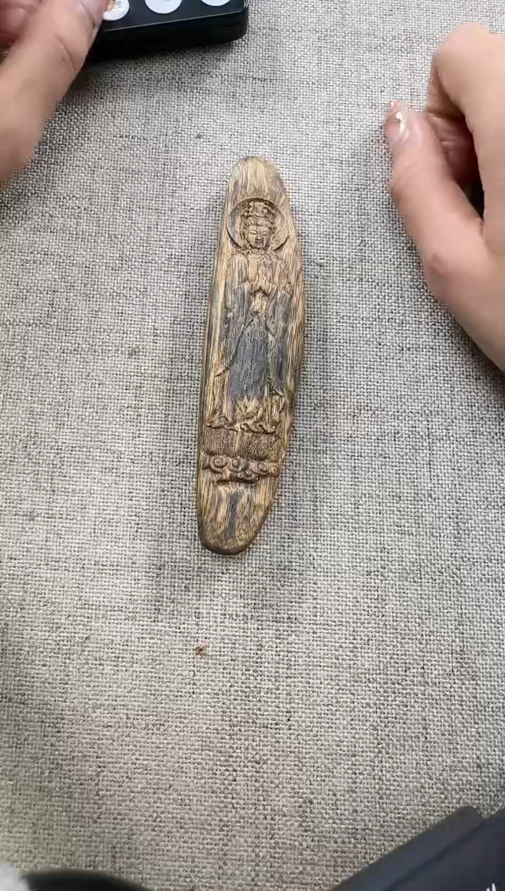 【闪购商品】沉香手把件长雕刻手把件-多样性发一
