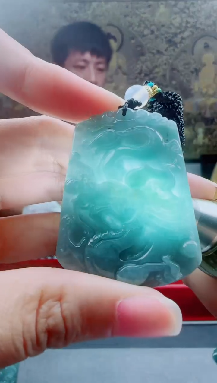 翡翠未镶嵌颈饰多样性随机一件发货