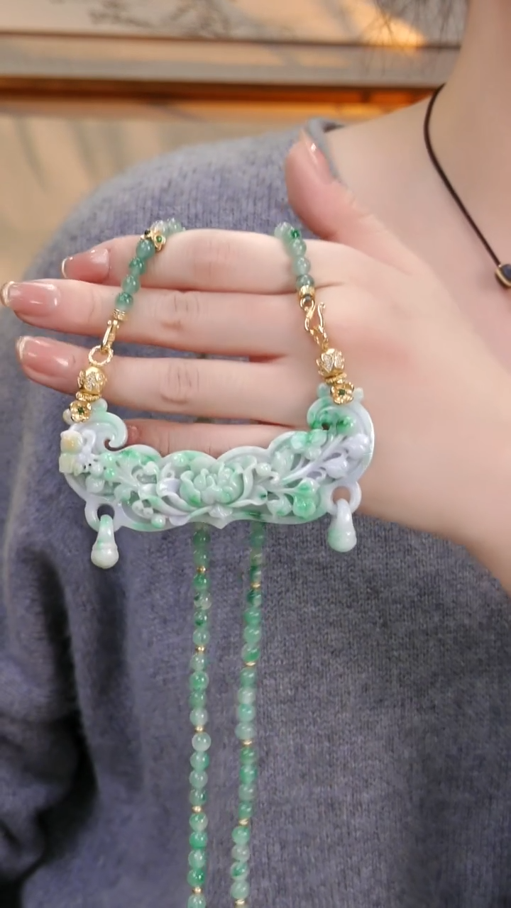 颈饰未镶嵌翡翠宝国风