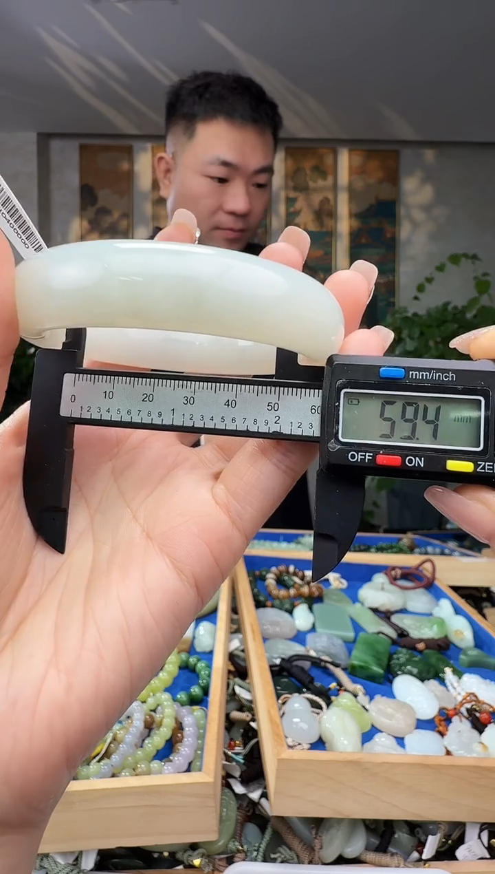 未镶嵌和田玉挂件拍一发一