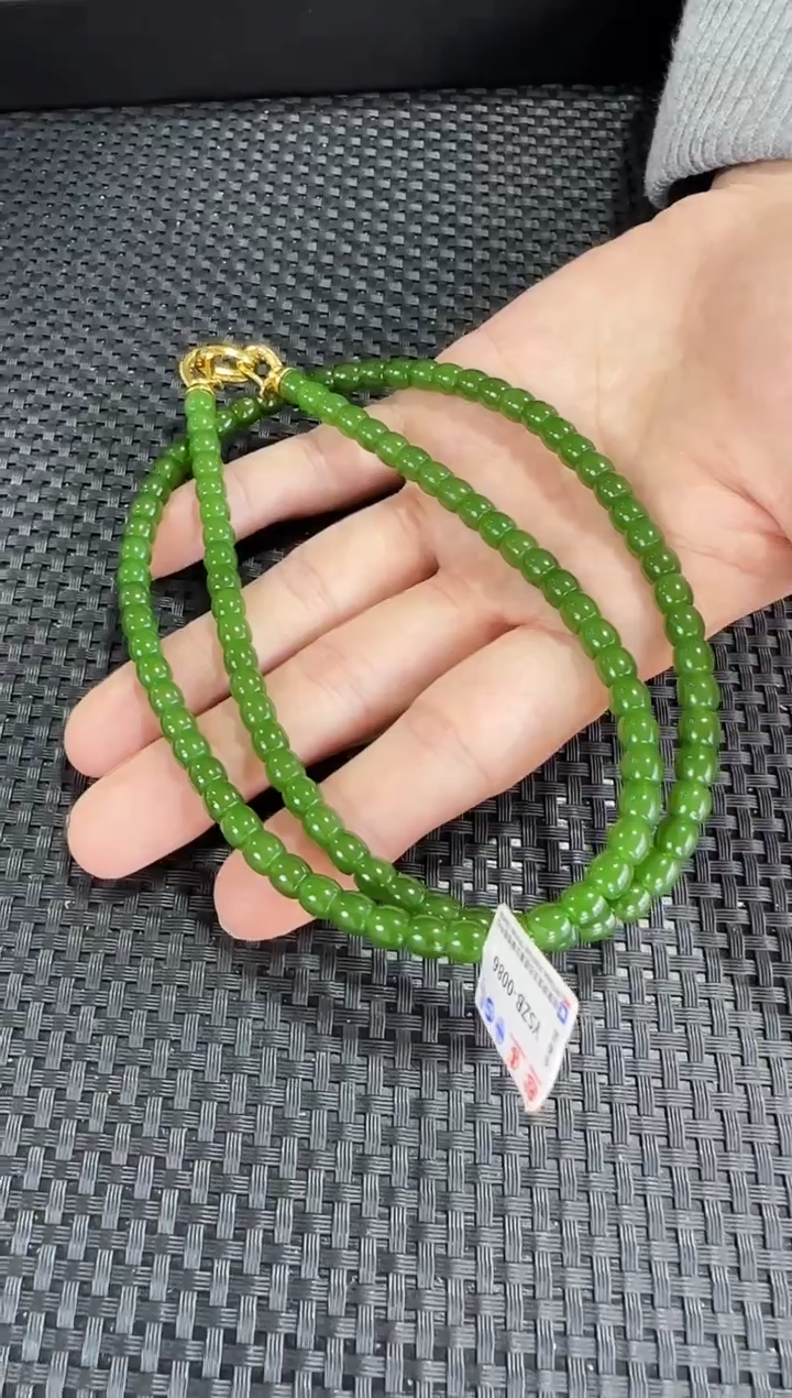 【闪购商品】和田玉（碧玉）项链未镶嵌俄老料 老辣绿老型珠约6mm