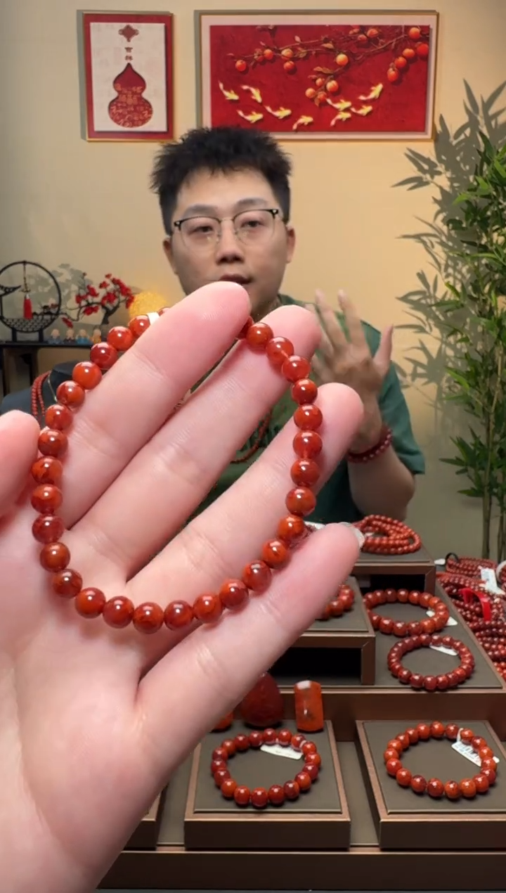南红玛瑙手串未镶嵌一条5mm+ 多样性发货