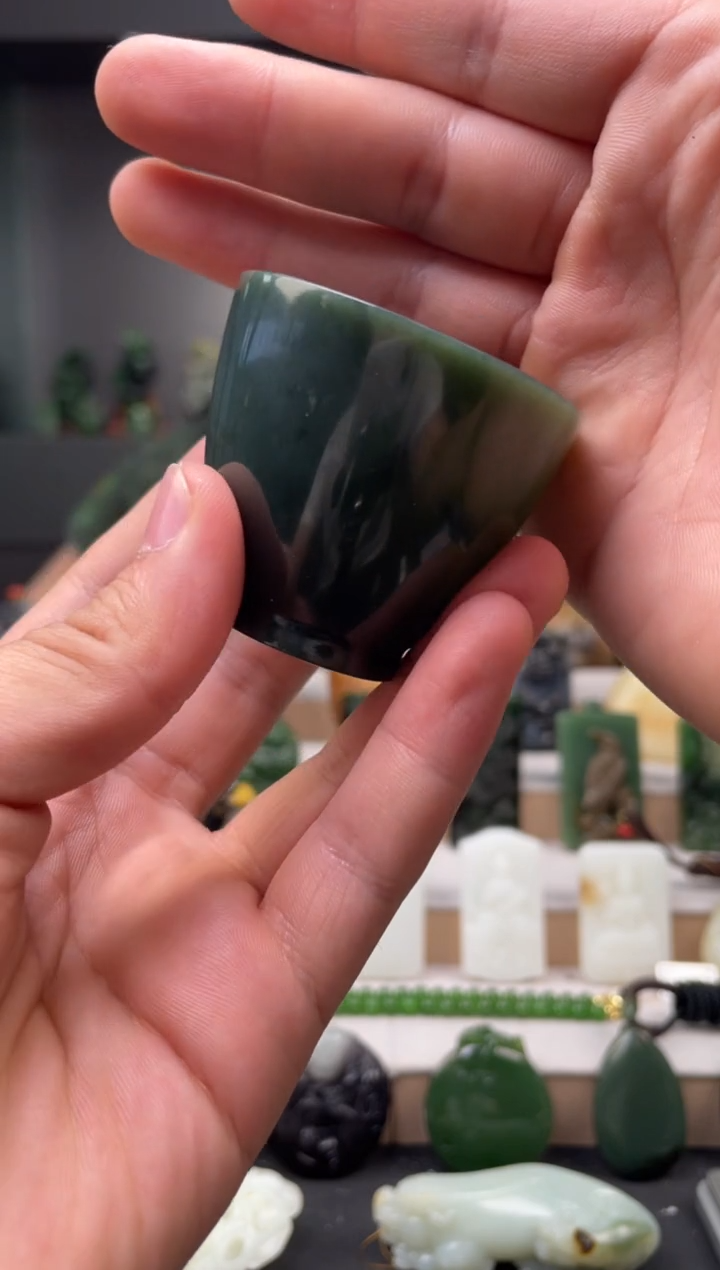 和田玉未镶嵌把件茶杯（多样性发货）