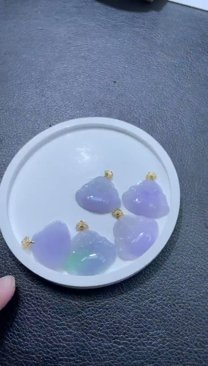 18K金镶嵌定制翡翠DDJ40850/多样性发一件