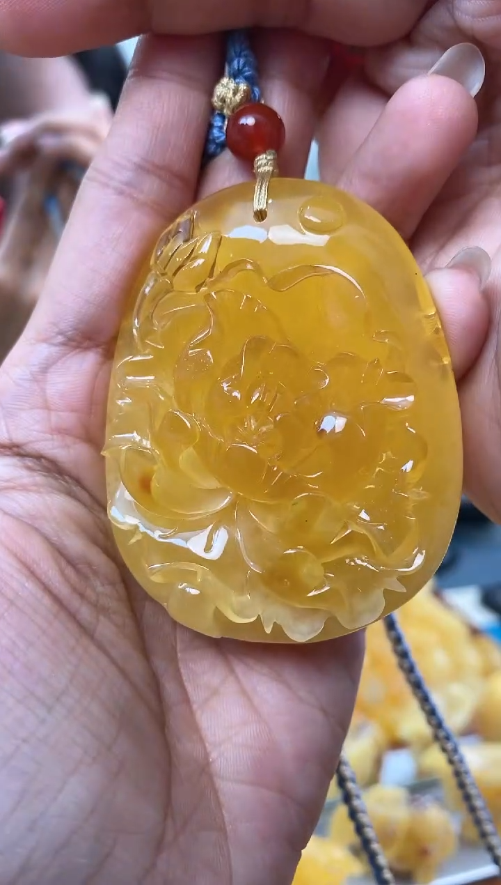 【闪购商品】蜜蜡裸石未镶嵌天然琥珀蜜蜡牡丹花