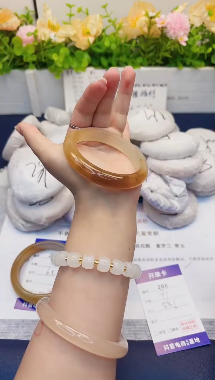 石英质玉手镯未镶嵌266-财气镯-圈口54