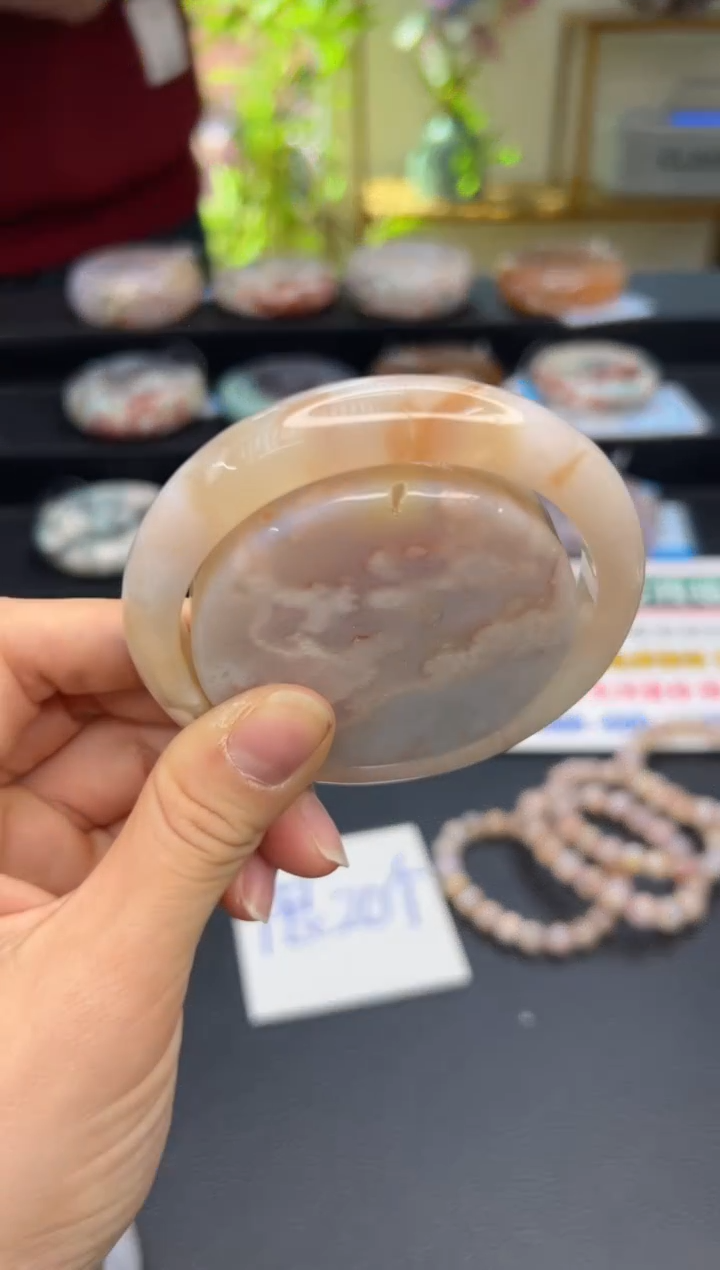 【闪购商品】石英质玉手镯未镶嵌A1515(59圈赠送镯心)