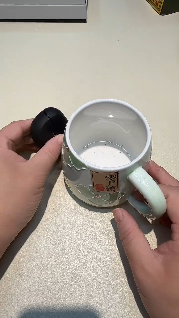 瓷片如图所示AAAAAAAAAAA743