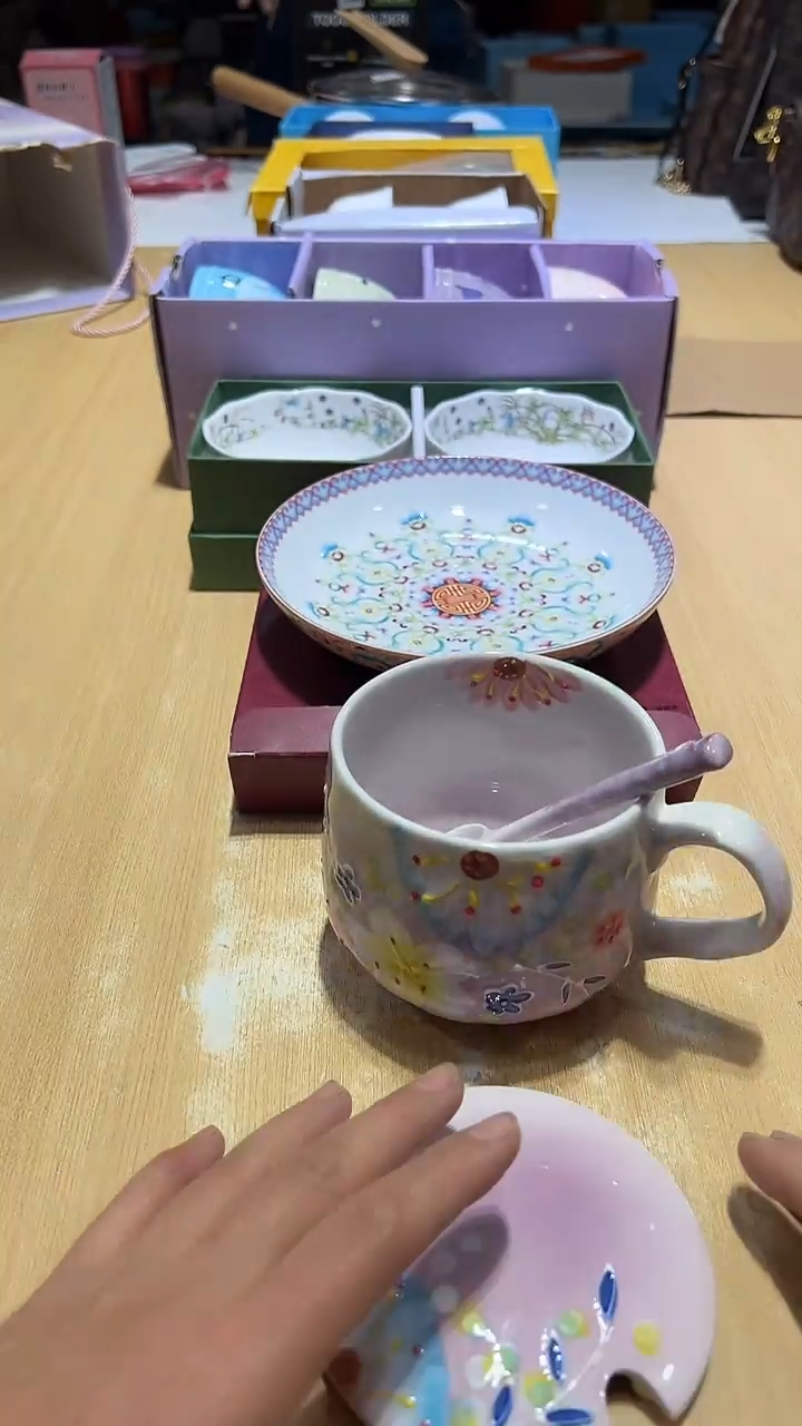 瓷片生活的本意就是开心@@1