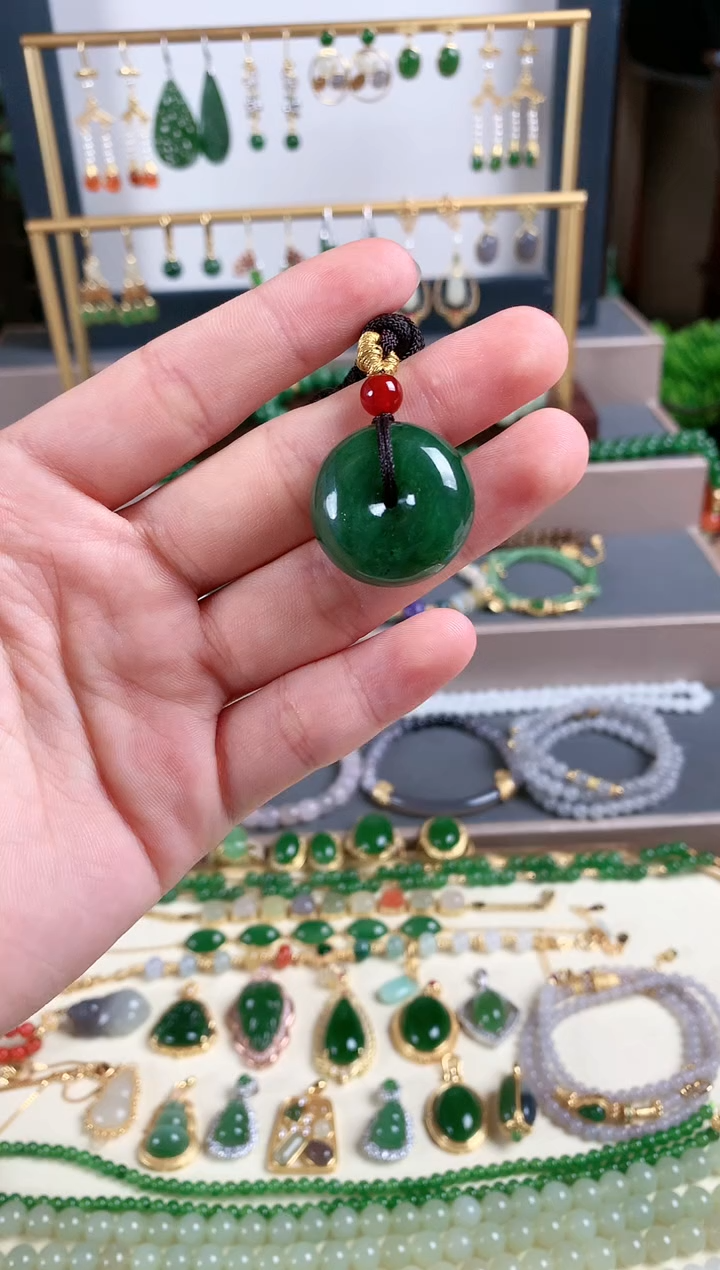 吊坠(不含链)未镶嵌和田玉1