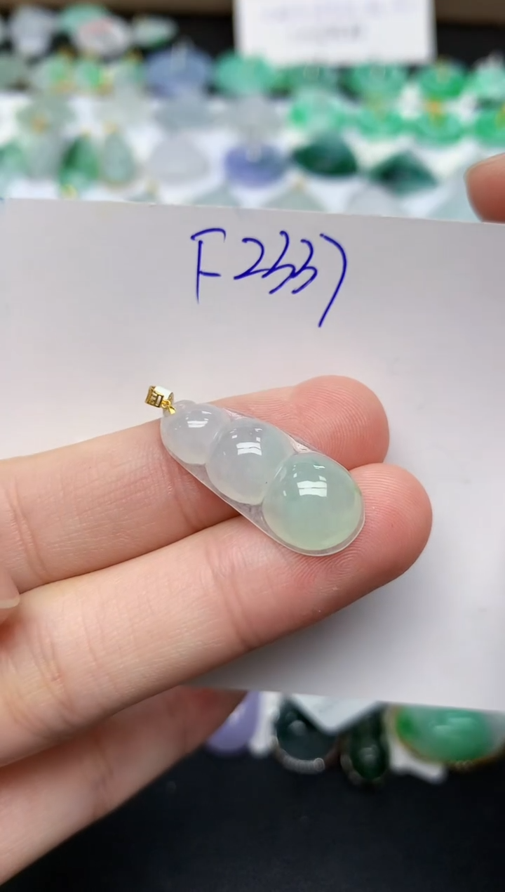 颈饰18K金镶嵌翡翠天然缅甸A货翡翠百元以上9元证书费自理