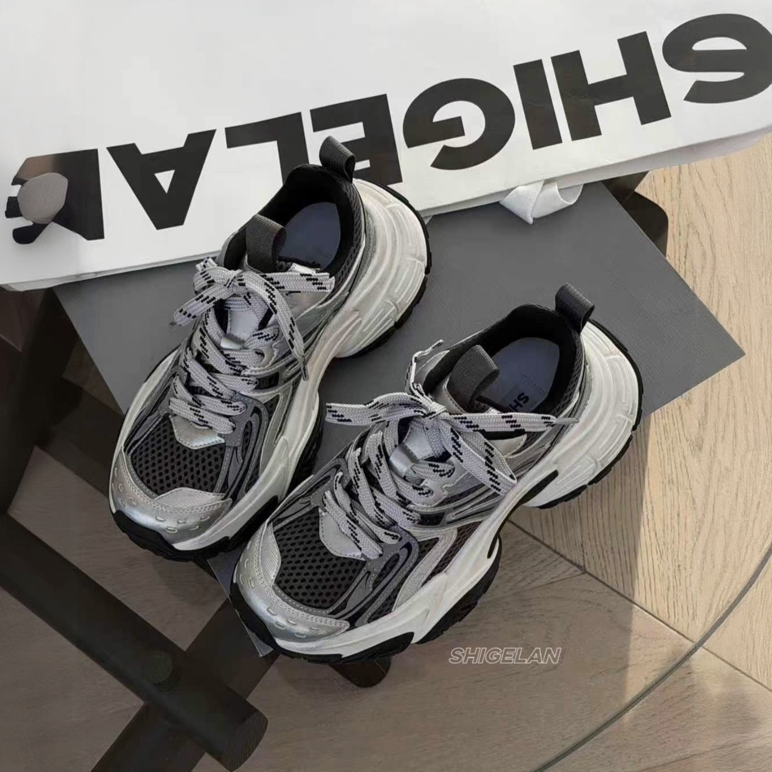 7775-8诗歌兰女鞋2026春款 时尚百搭拼色厚底增高运动鞋老爹鞋女