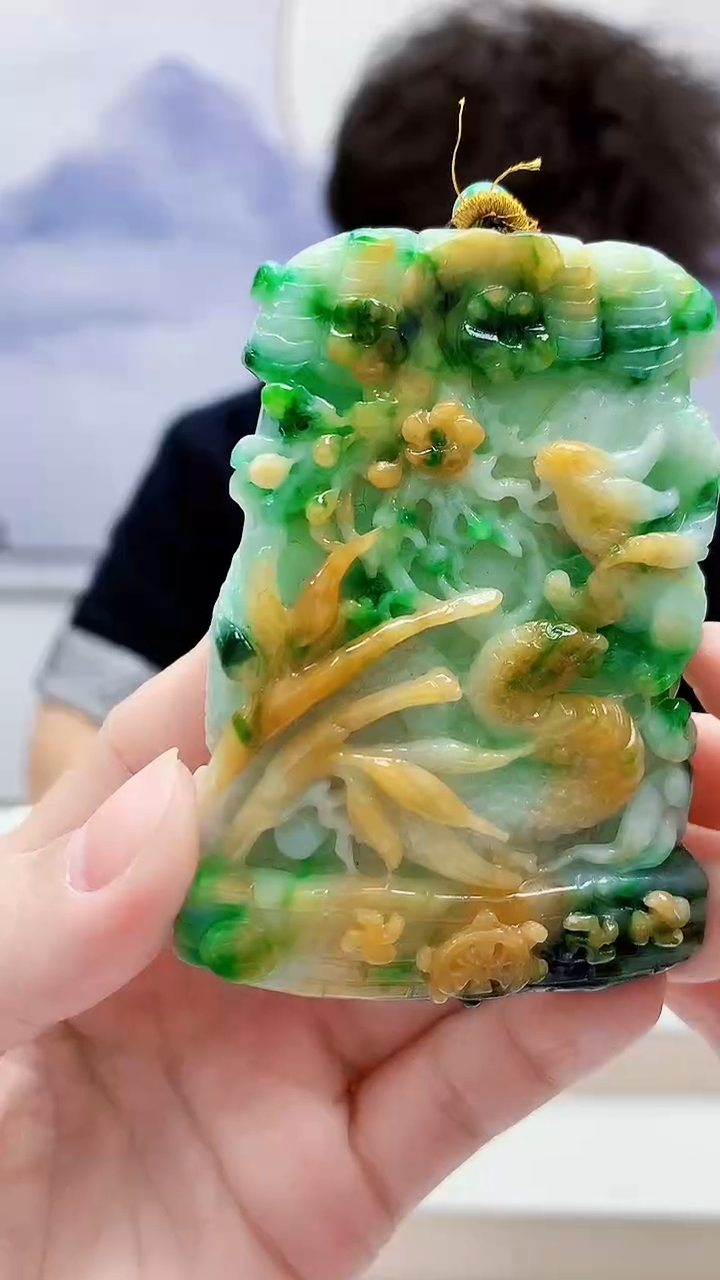 未镶嵌定制翡翠4688lr-毛货挂件赠珠链177