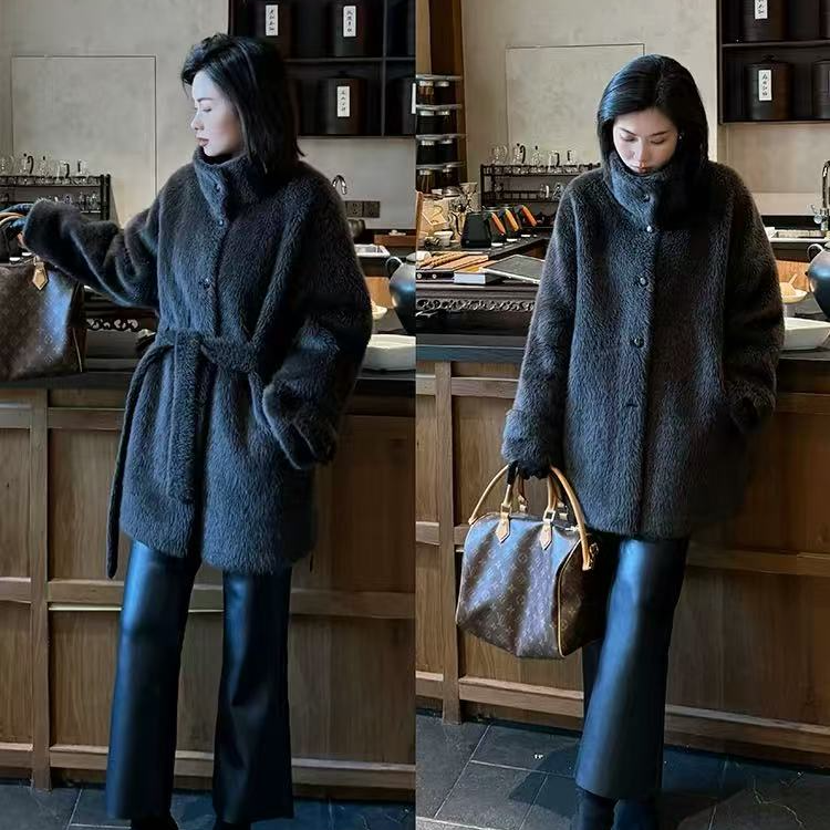 程程【2727】新款轻奢羊毛拉绒冬季时尚休闲女士外套