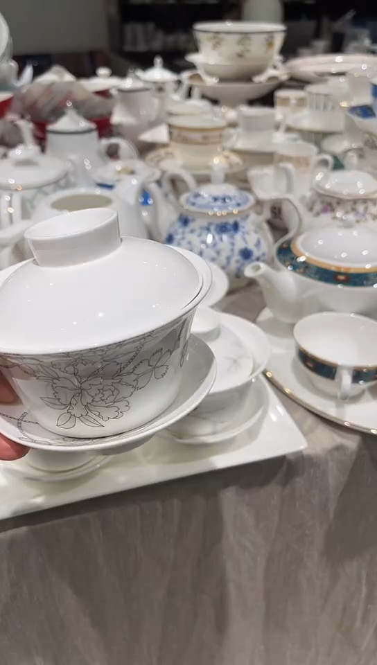 瓷大三件盖碗1套