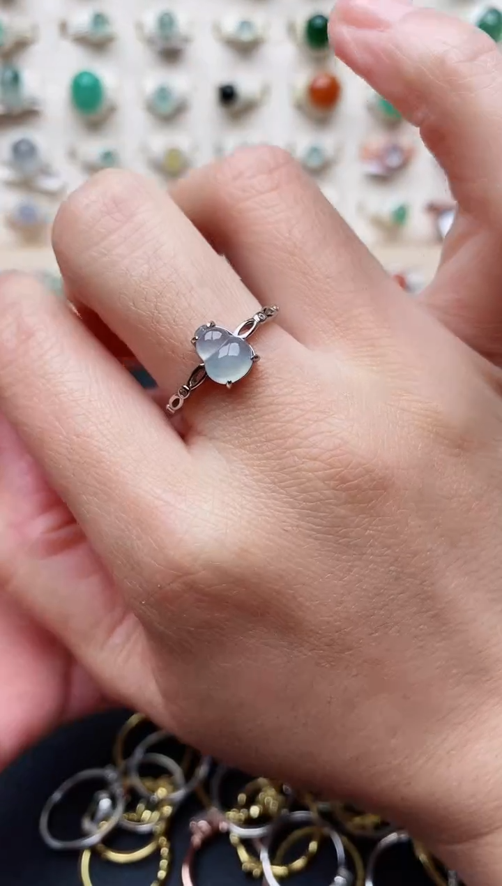 【闪购商品】翡翠戒指银S925镶嵌天然翡翠111 4+