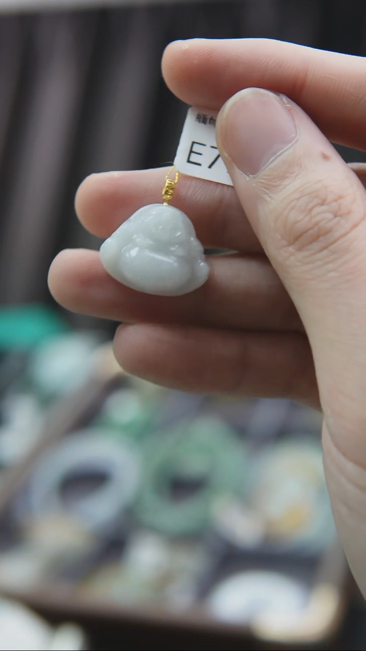 颈饰未镶嵌翡翠挂件H0001