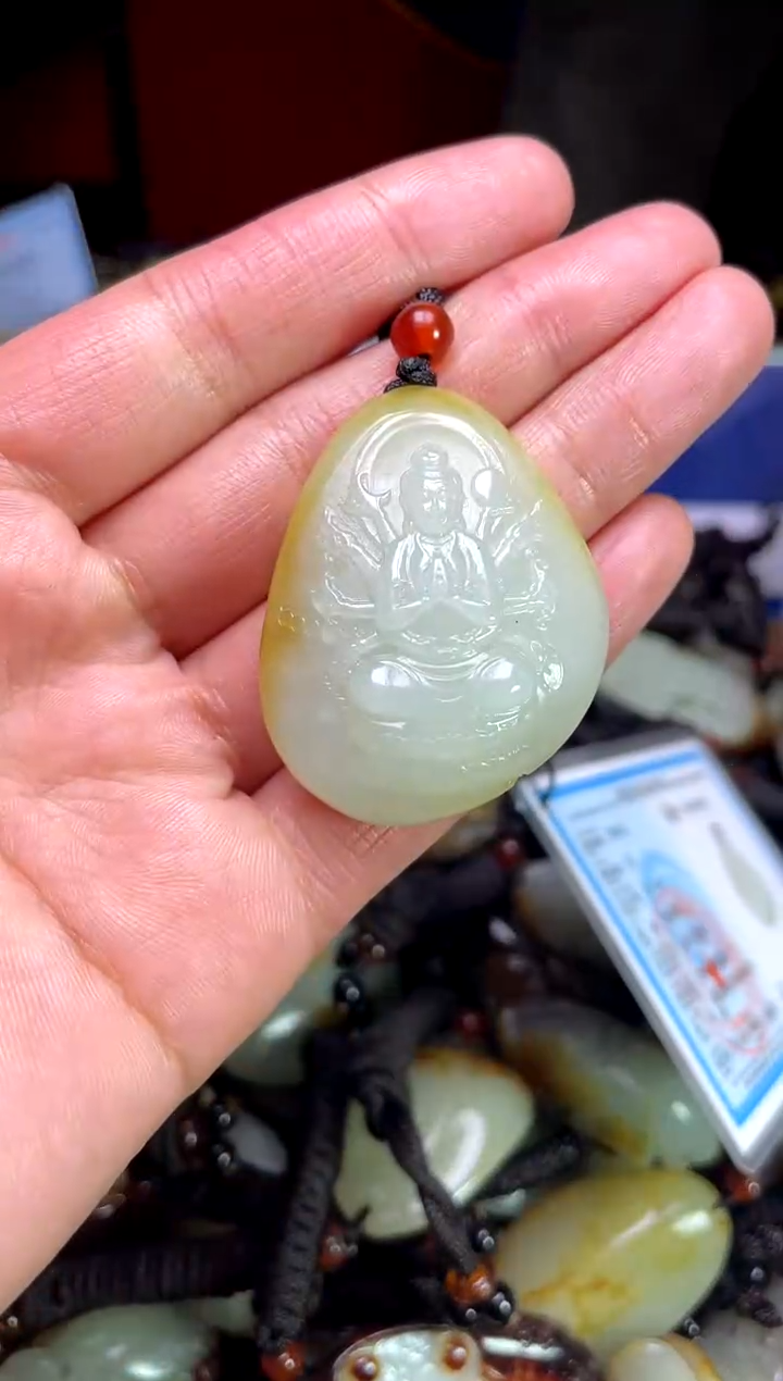 【闪购商品】和田玉颈饰未镶嵌1