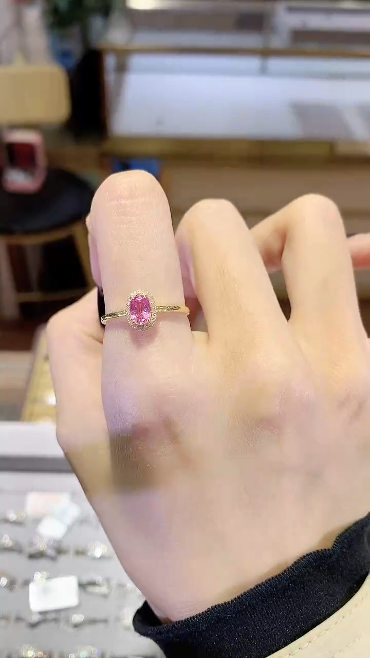 【闪购商品】蓝宝石戒指18K金镶嵌粉色蓝宝石
