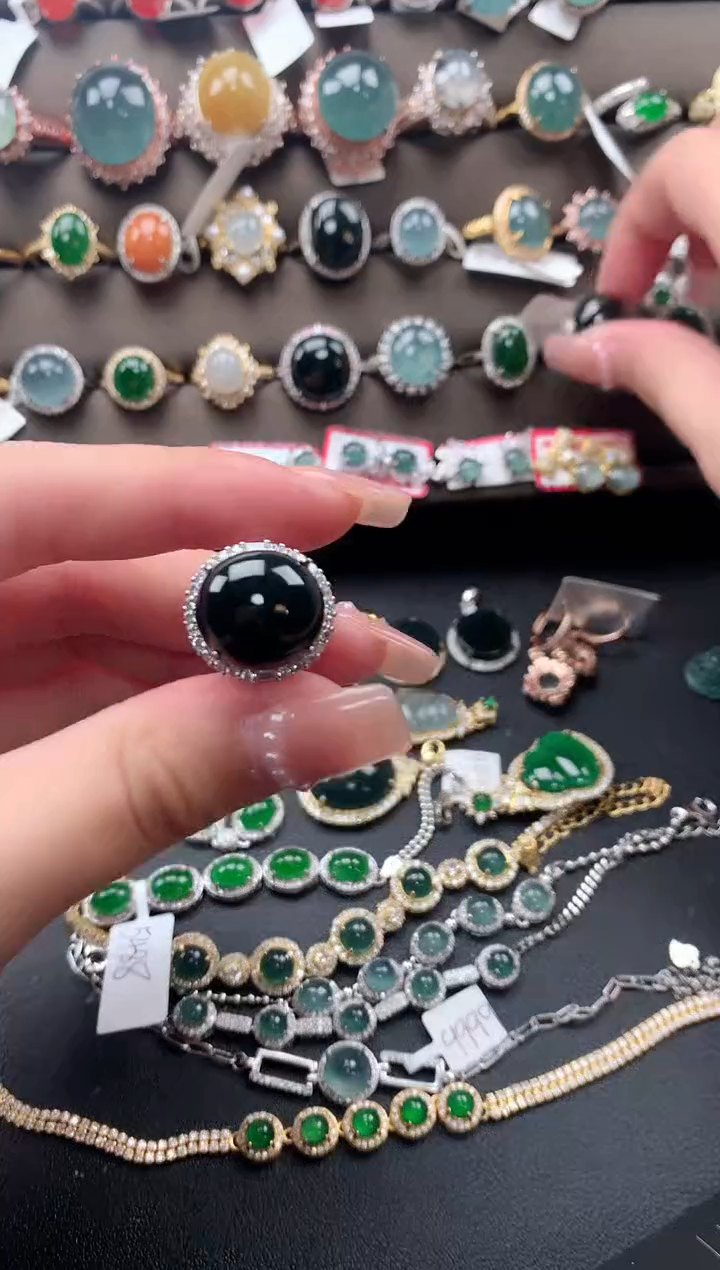 【闪购商品】翡翠戒指银S925镶嵌52141