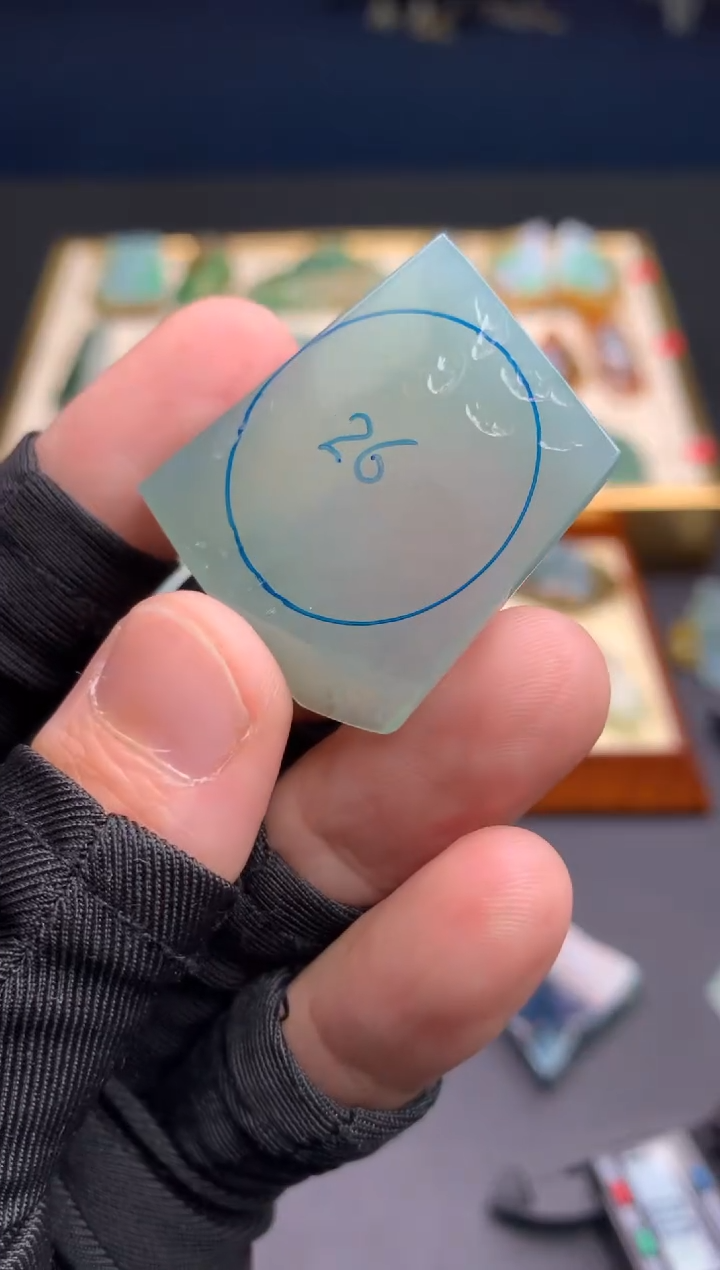 【闪购商品】定制翡翠未镶嵌   含工费 