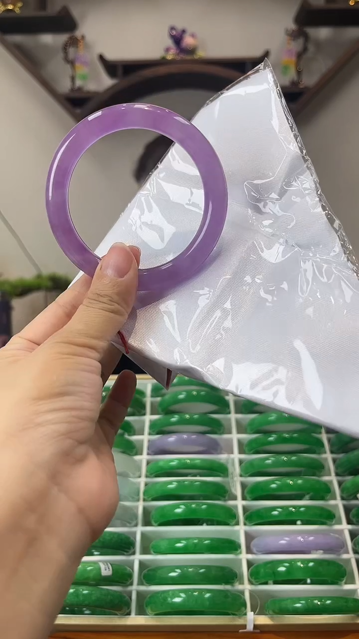 【闪购商品】砖雕闪20 圈口60独货手镯