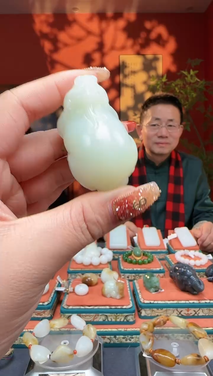 【闪购商品】和田玉吊坠未镶嵌吊坠