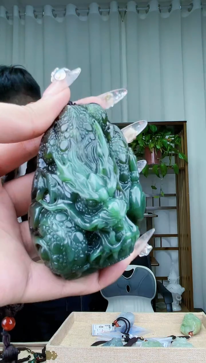 【闪购商品】和田玉挂件未镶嵌拍一发一，多样性发货！