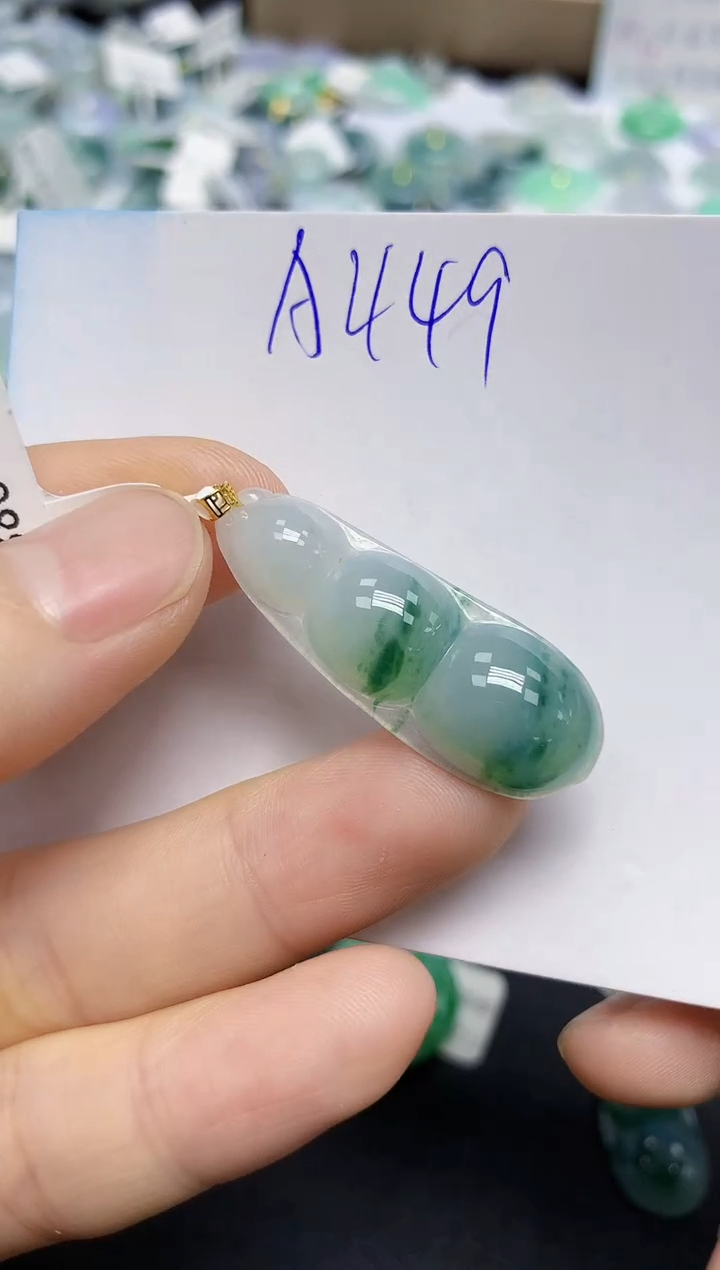 颈饰18K金镶嵌翡翠天然缅甸翡翠A货翡翠百元以上9元证书费自理