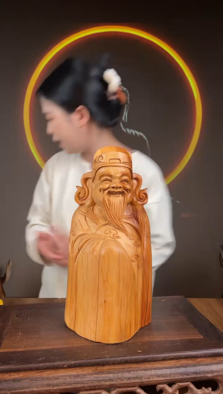 【闪购商品】柏木（崖柏）手工摆件,先抢先得!393