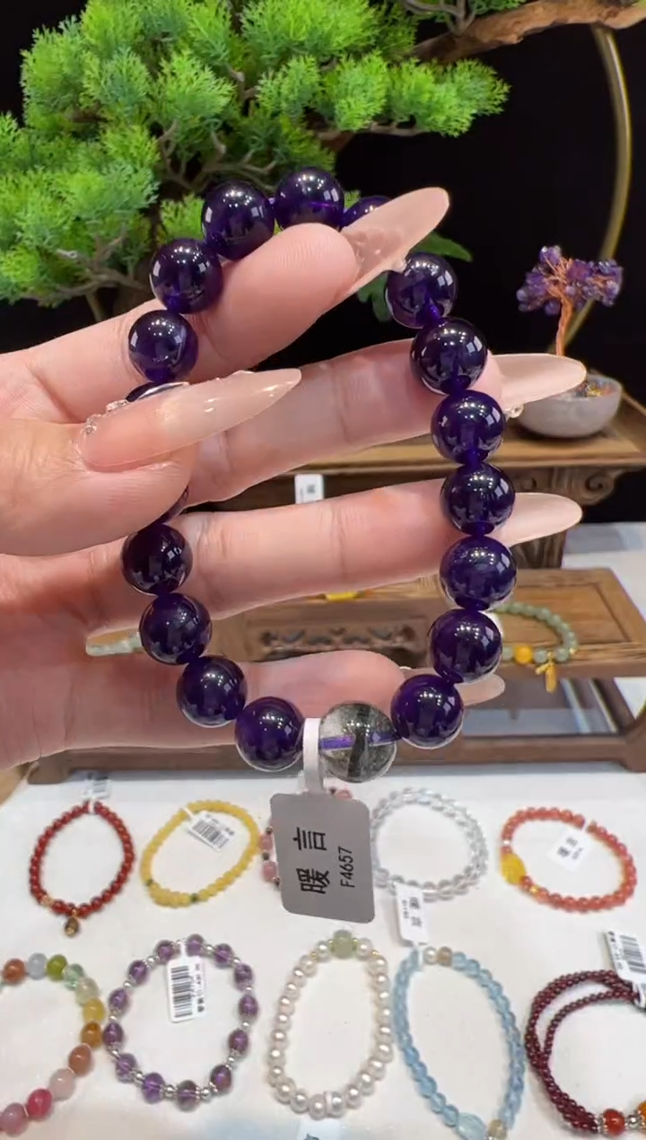 【闪购商品】手绳未镶嵌水晶@@手饰