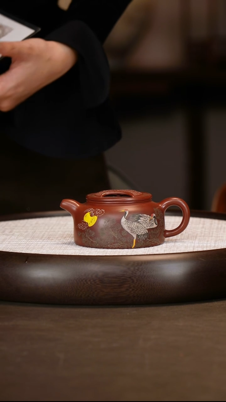 【潘洪均】牛盖莲子 160c+鹤杯+松鹤画