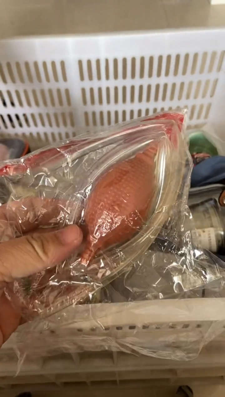 杯无运费险有瑕疵的摄影的产品有使用过的痕迹有点脏介意勿拍