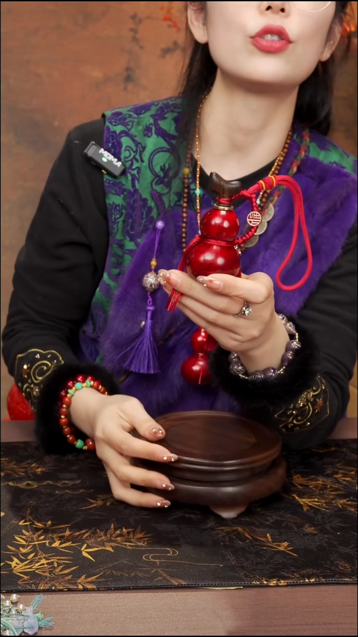 453- --大漆开口小葫芦----178