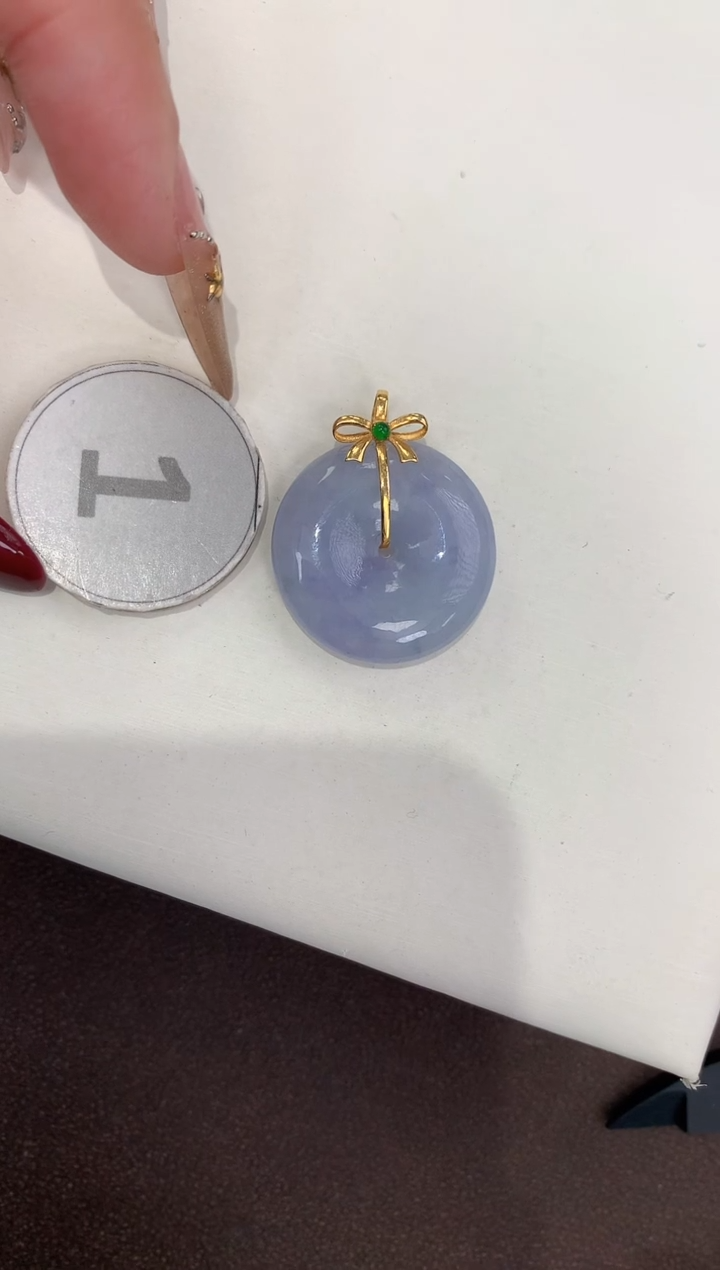 颈饰18K金镶嵌翡翠天然缅甸a货翡翠