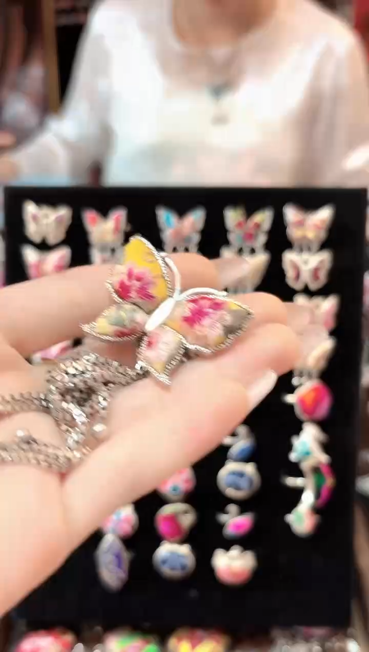 织绣云织谣民族风精美饰品   606