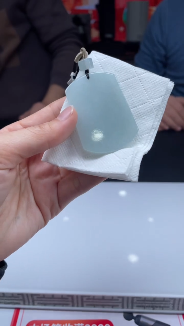 【闪购商品】定制翡翠未镶嵌01-17HDJT0129324