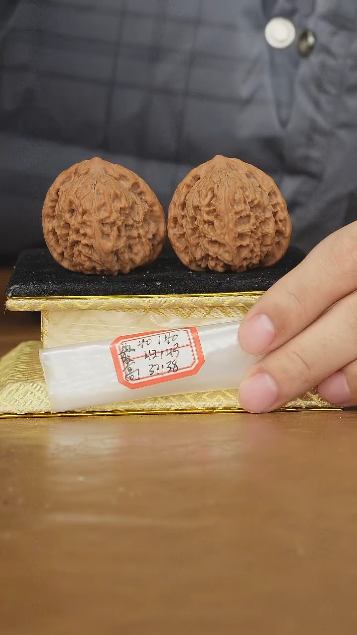 把件文玩核桃赵喜满南将石