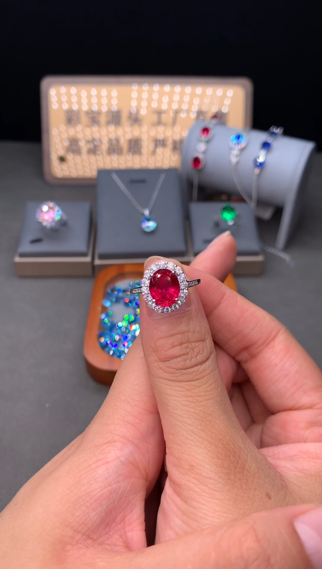 银S925镶嵌戒指红宝石11111