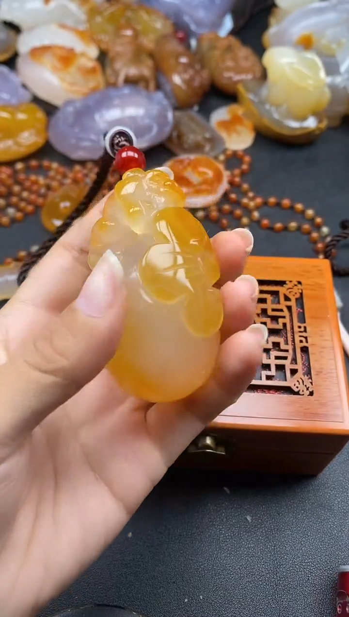未镶嵌1玛瑙/玉髓熊*猫ll