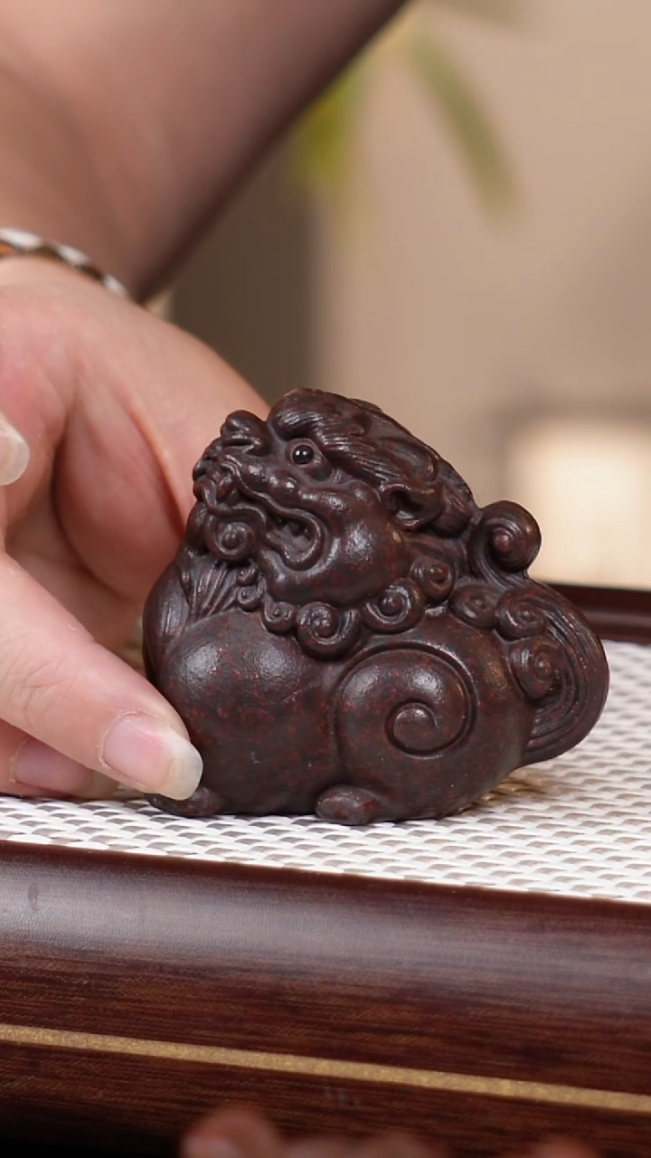 茶壶紫砂茶宠瑞狮