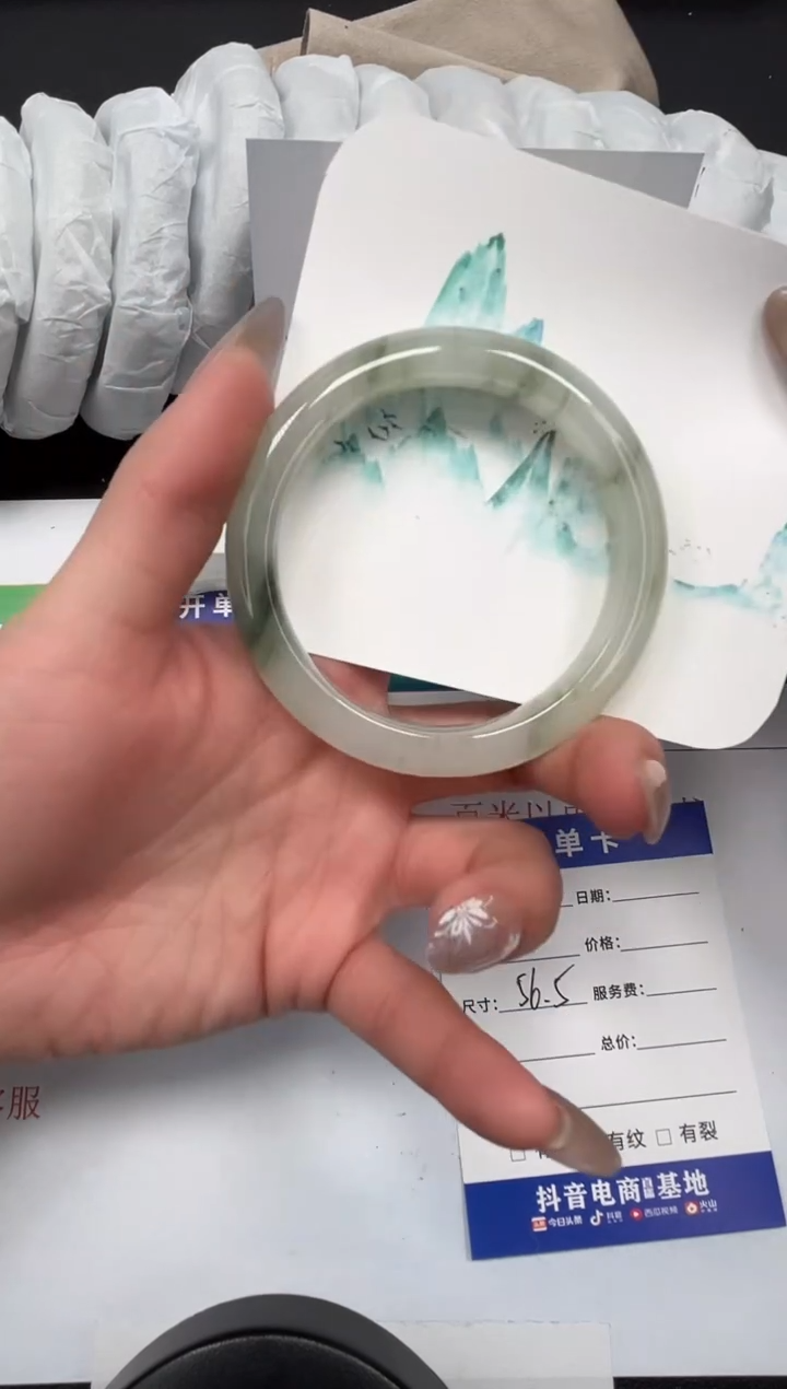 【闪购商品】石英质玉手镯未镶嵌130-56.5