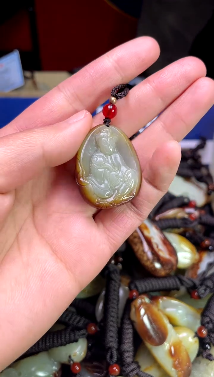 【闪购商品】和田玉颈饰未镶嵌1